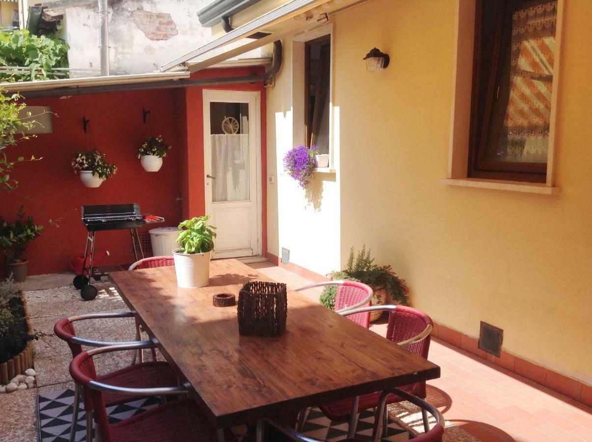 Casa Mario Dei Pini Villa Viareggio Exterior photo